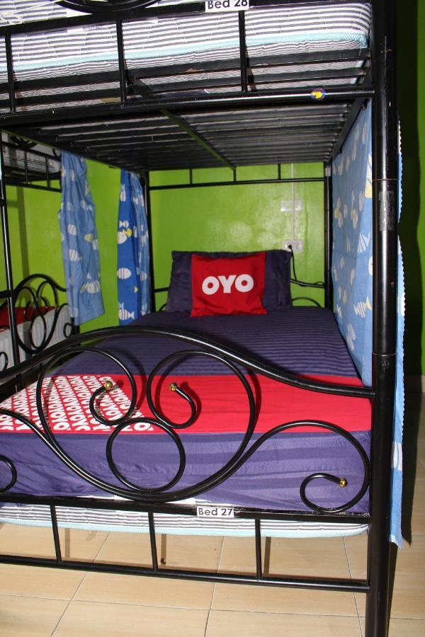 The Twins Hostel Bangkok Esterno foto