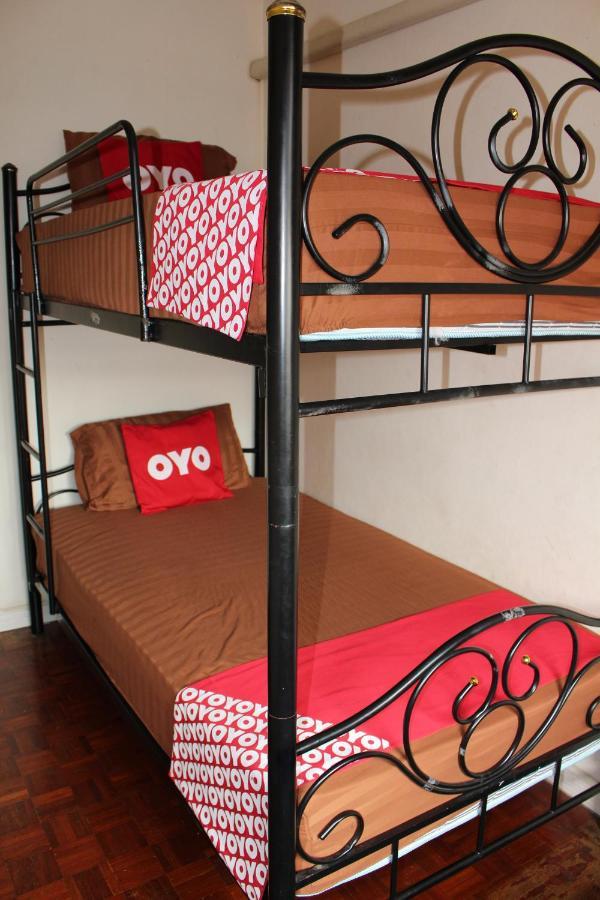 The Twins Hostel Bangkok Esterno foto
