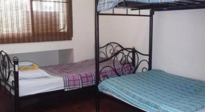 The Twins Hostel Bangkok Esterno foto