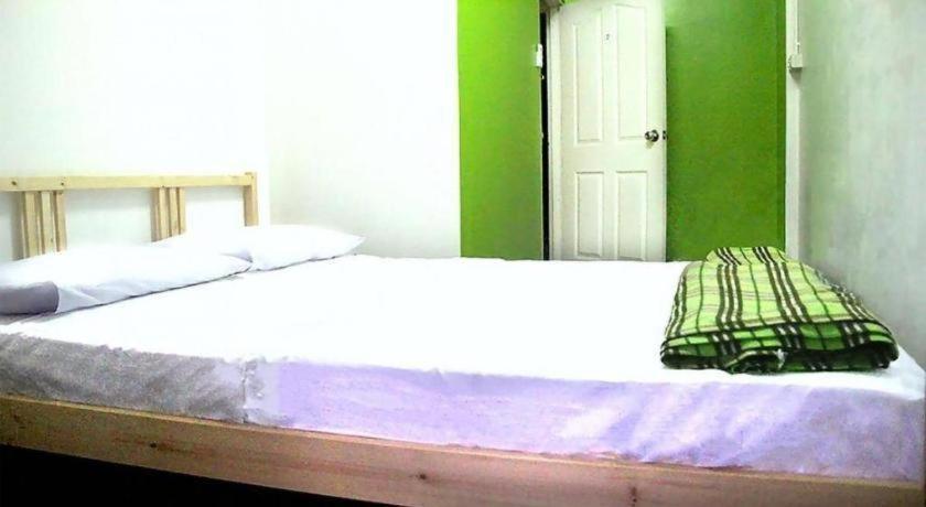 The Twins Hostel Bangkok Esterno foto